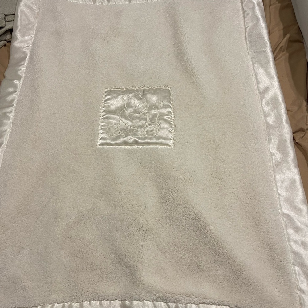 Disney Classic Pooh Cream Satin Blanket